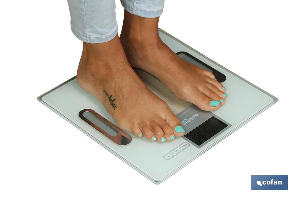 Báscula de Baño Digital | Modelo Bora | Medición de grasa corporal | Medidas: 30,2 x 30,2 x 1,5 cm | Memoria 12 funciones